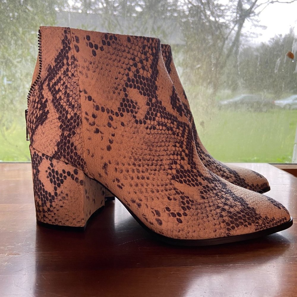 Steve Madden Jillian Zipper Pointed Toe Ankle Boo… - image 4